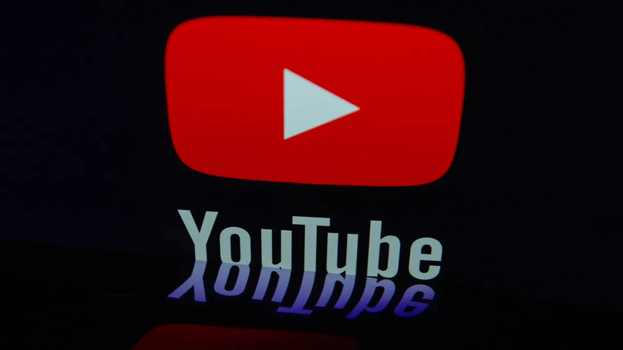 5 professional plugins for YouTube